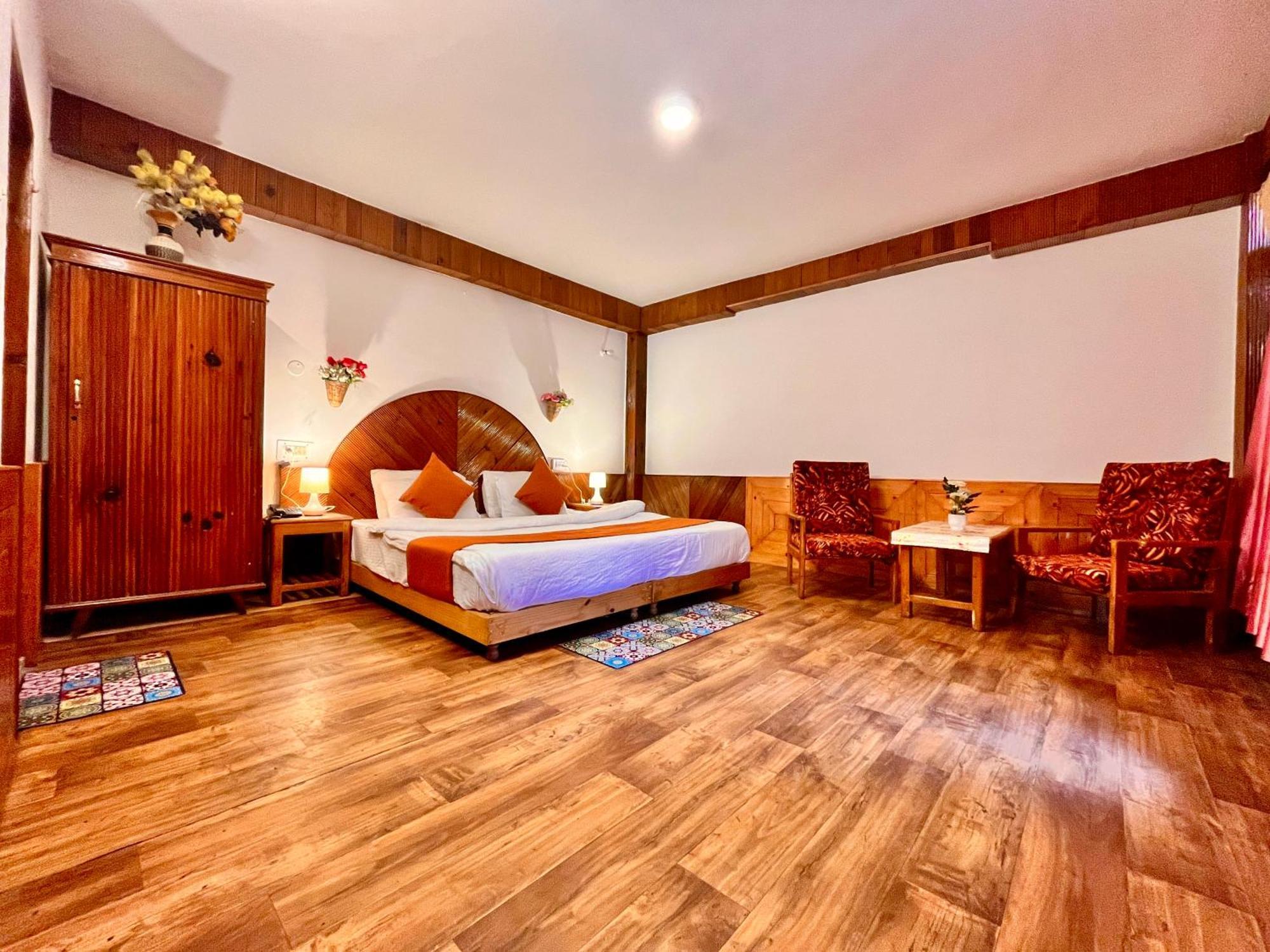 The Ganga Lodge - Affordable Luxury Stay Near Mall Road Manali Exterior photo