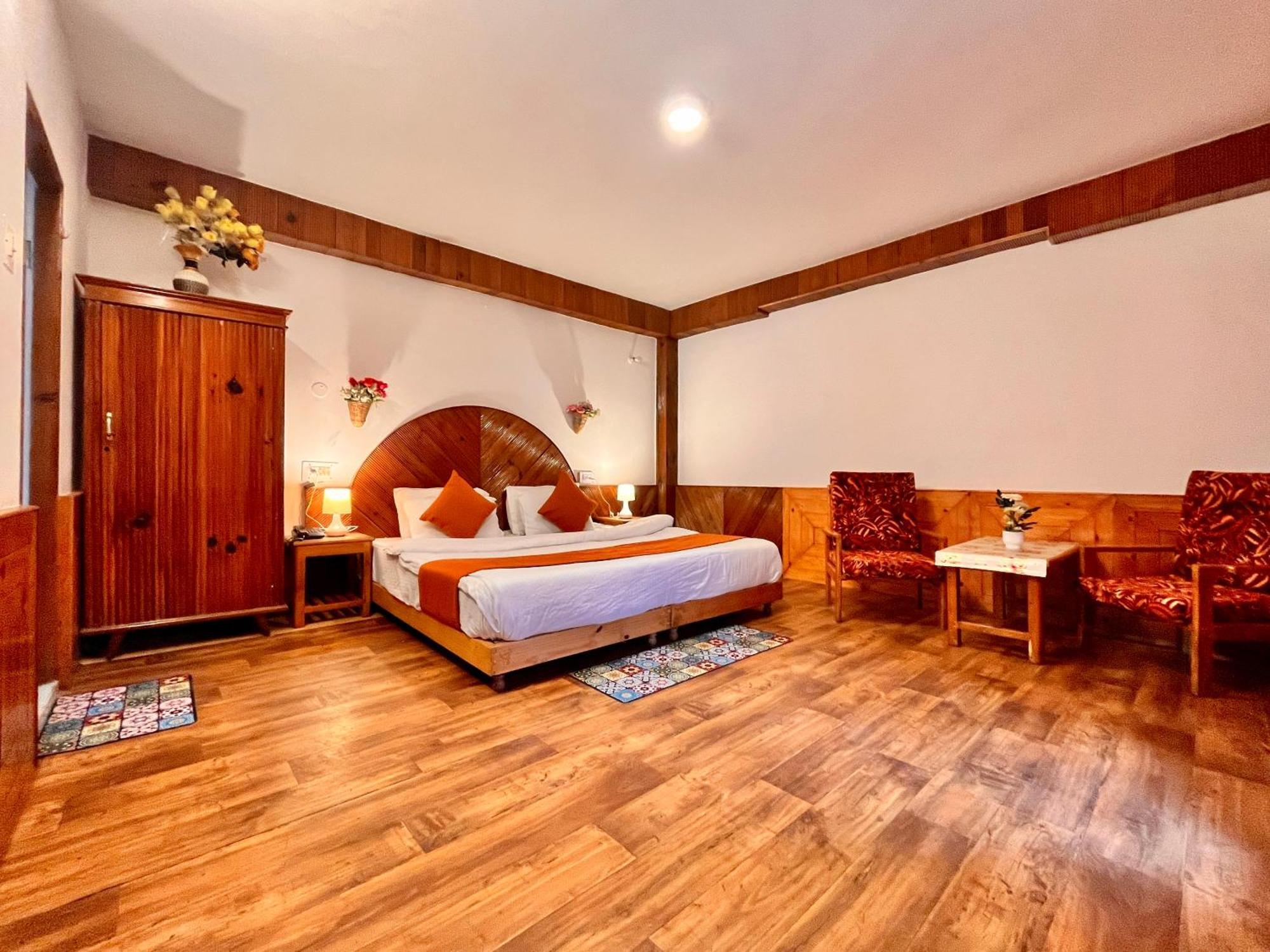 The Ganga Lodge - Affordable Luxury Stay Near Mall Road Manali Exterior photo