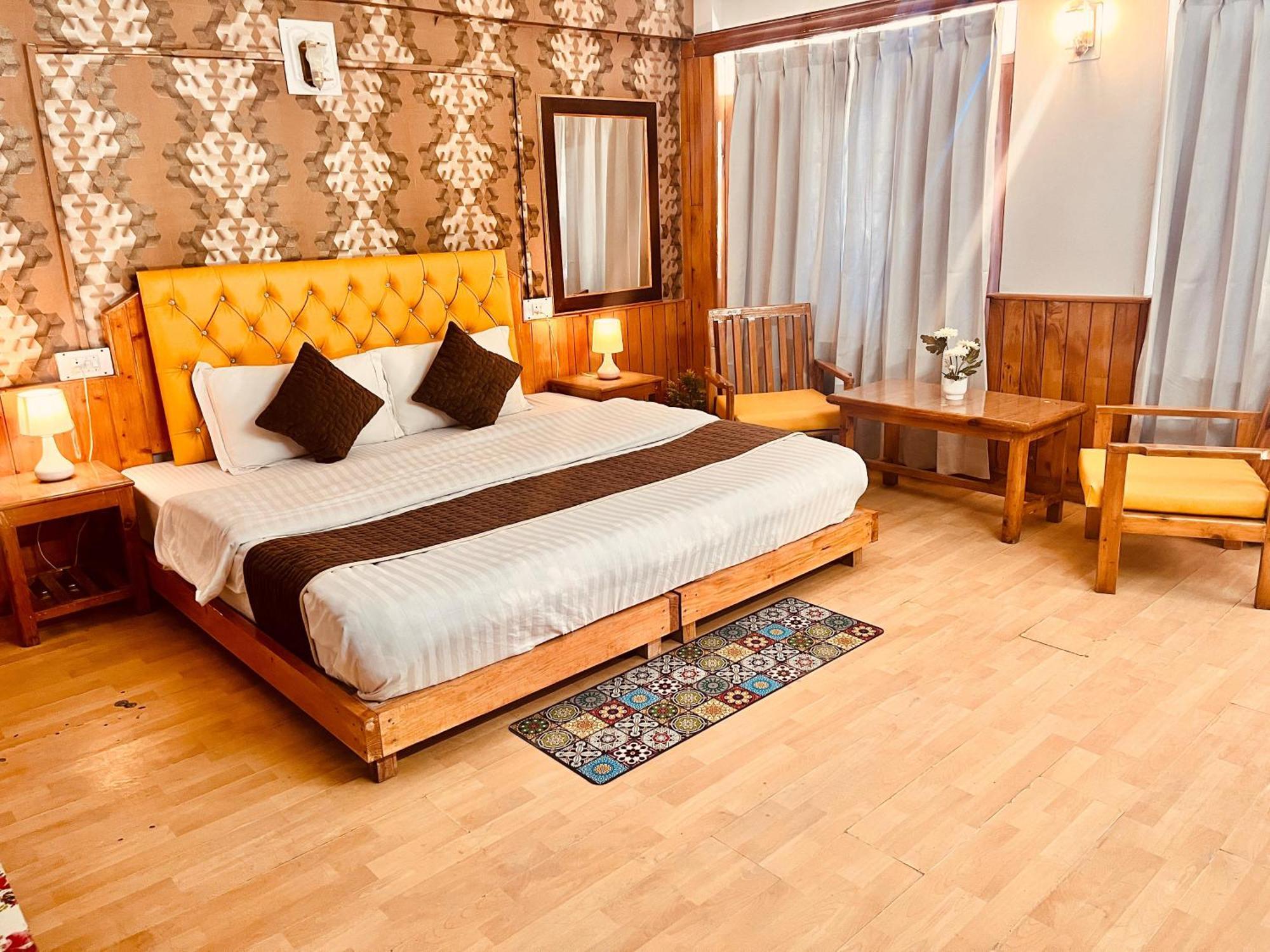 The Ganga Lodge - Affordable Luxury Stay Near Mall Road Manali Exterior photo