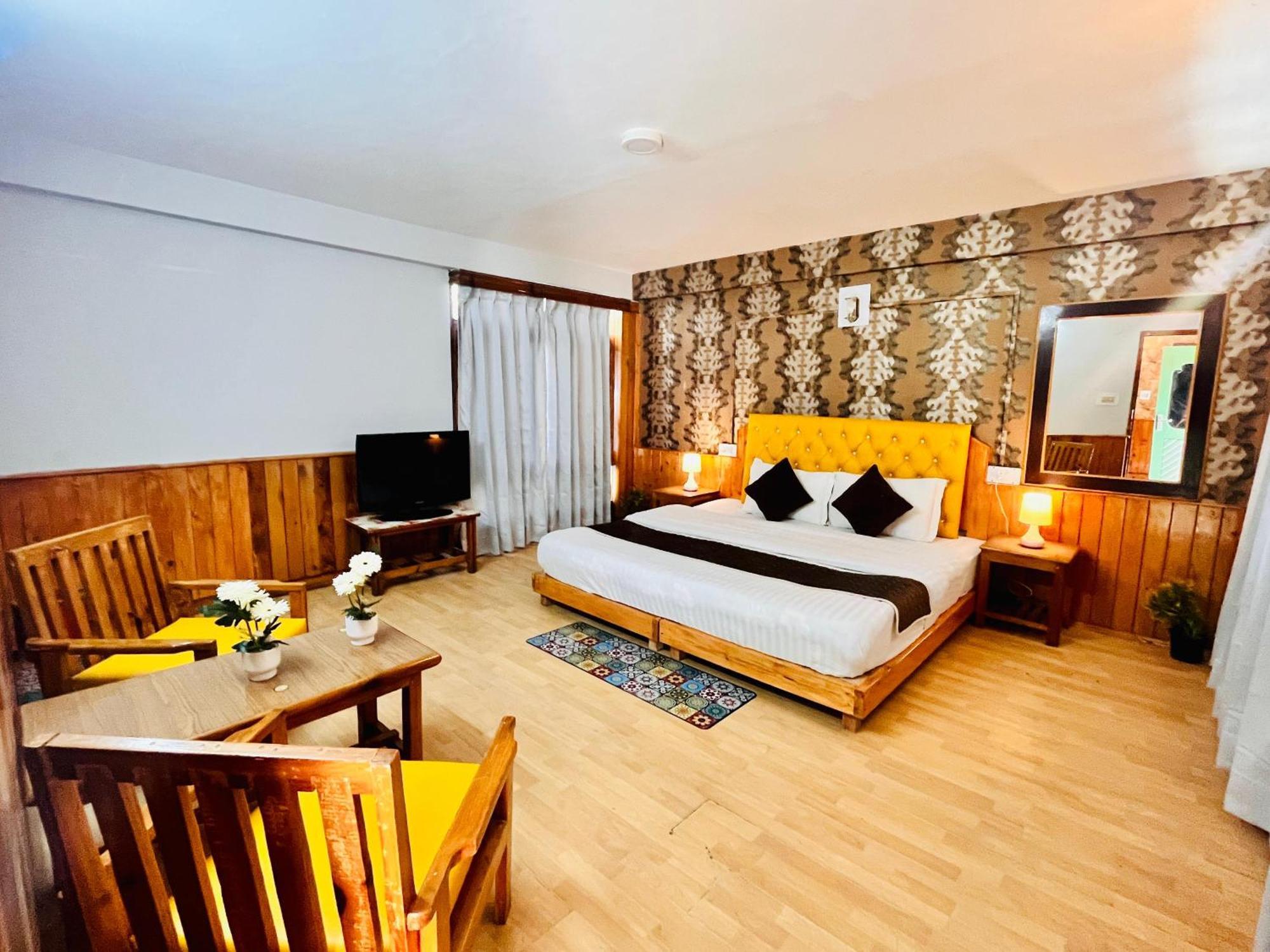 The Ganga Lodge - Affordable Luxury Stay Near Mall Road Manali Exterior photo